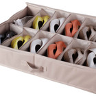 Удобный органайзер для хранения обуви под кроватью, застегивается сверху для защиты от пыли.