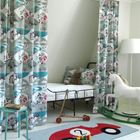 Детская комната в сдержанных цветах в скандинавском стиле.
